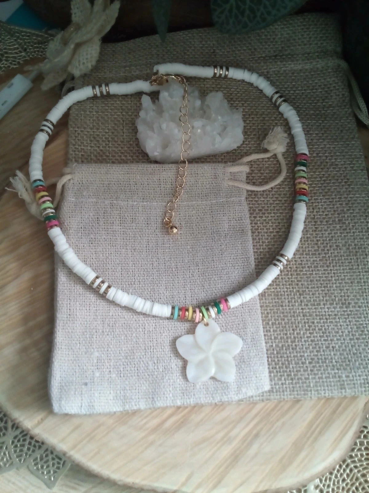 Collier bohème fleur de nacre blanche naturelle – photo 2